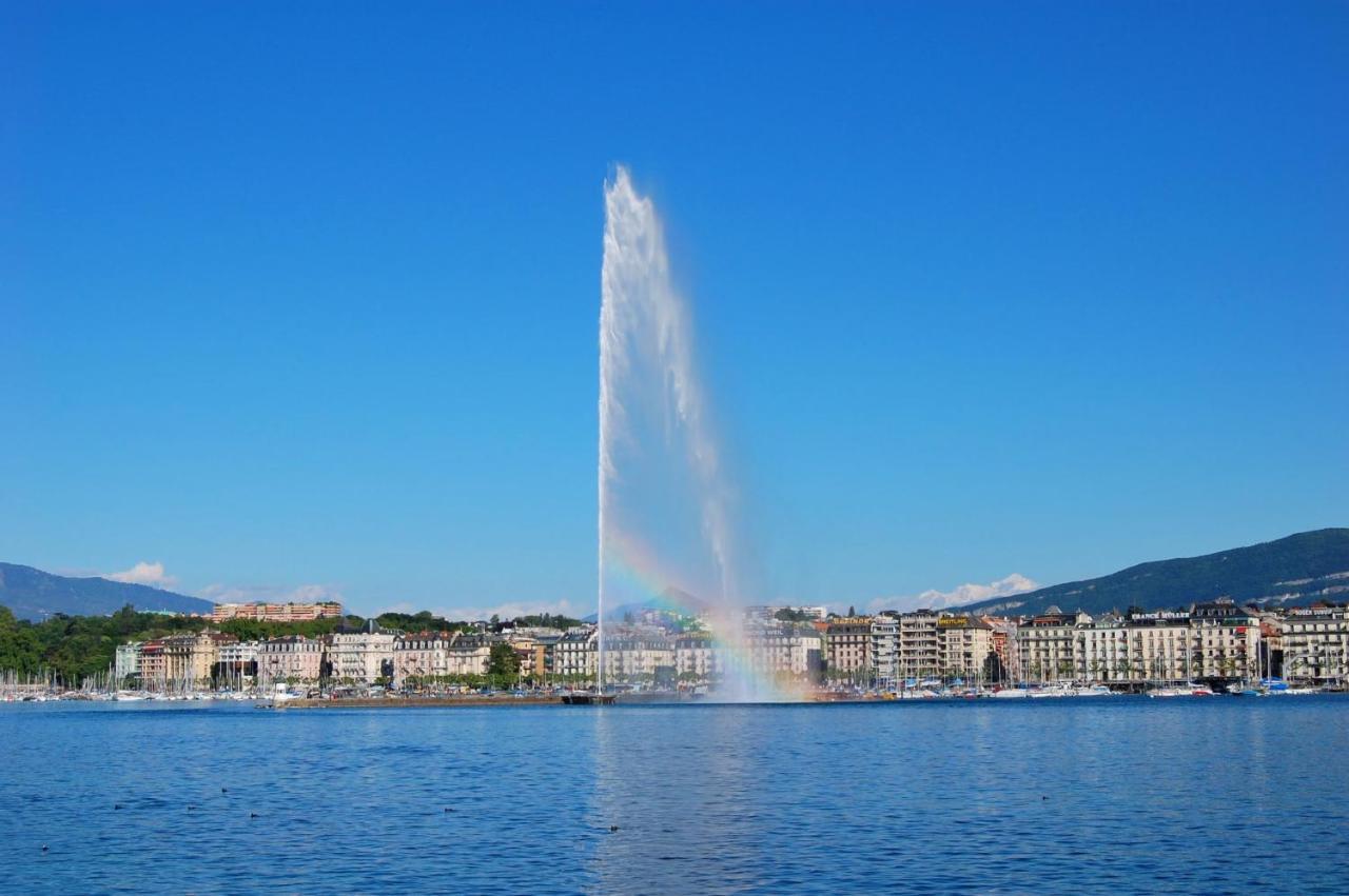 Ibis Thonon Centre Hotel Bagian luar foto