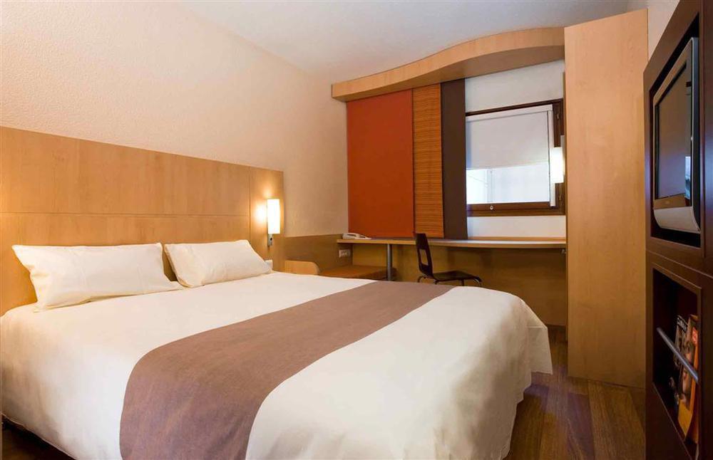 Ibis Thonon Centre Hotel Ruang foto